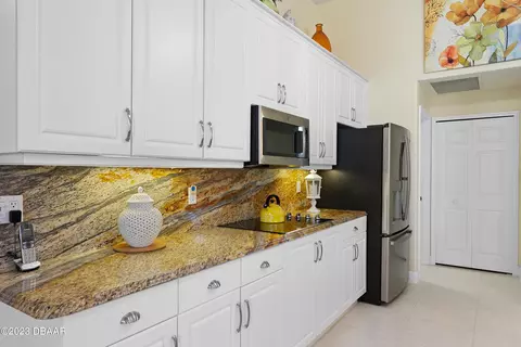 1406 Regal Pointe Ln, Ormond Beach, FL 32174 photo 9