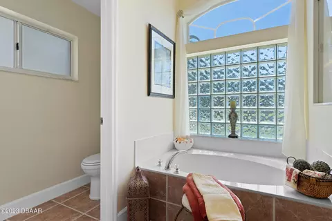 1406 Regal Pointe Ln, Ormond Beach, FL 32174 photo 25
