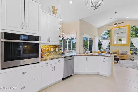 1406 Regal Pointe Ln, Ormond Beach, FL 32174 photo 13