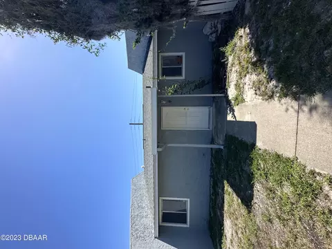 1663 Eastern Rd, South Daytona, FL 32119