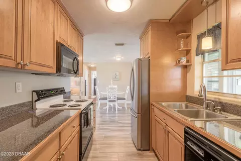6 Raymonde Cir, Ormond Beach, FL 32176 photo 9