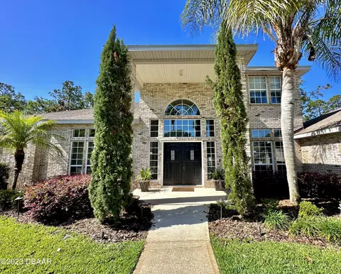 17 Crescent Lake Way, Ormond Beach, FL 32174