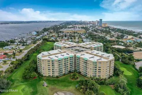 4 Oceans W Blvd #304D, Daytona Beach Shores, FL 32118