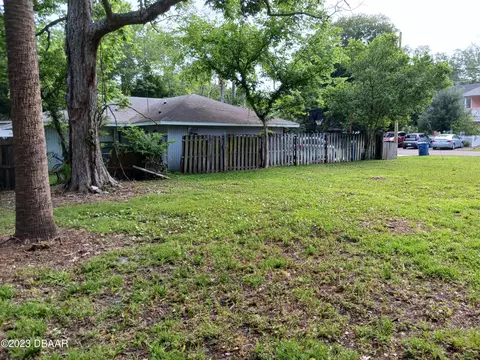 421 S 4th St, Fernandina Beach, FL 32034