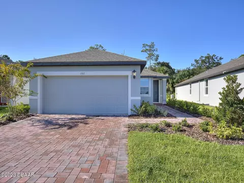 162 Pitching Wedge Dr, Daytona Beach, FL 32124