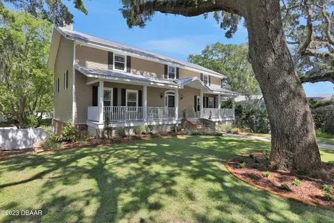 145 Riverside Dr, Ormond Beach, FL 32176 photo 2