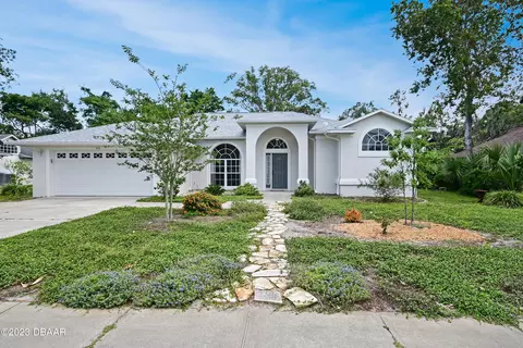 516 Sun Lake Dr, Port Orange, FL 32127