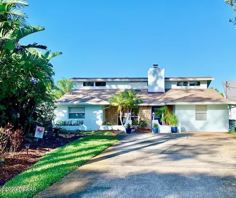 2568 Sunset Dr, New Smyrna Beach, FL 32168