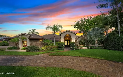 2617 Spruce Creek Blvd, Port Orange, FL 32128
