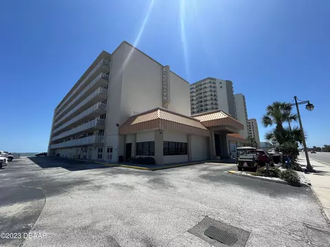 2043 S Atlantic Ave #301, Daytona Beach Shores, FL 32118