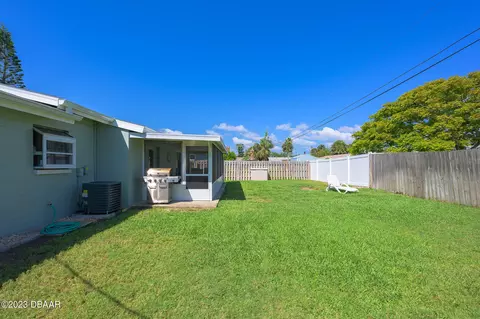 109 Golfview Ln, Ormond Beach, FL 32176 photo 8