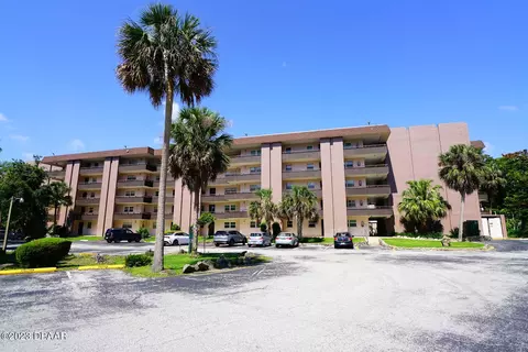 640 N Nova Rd #218, Ormond Beach, FL 32174