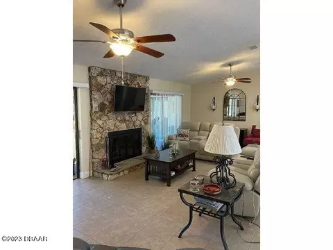 3103 Needle Palm Dr, Edgewater, FL 32141 photo 9