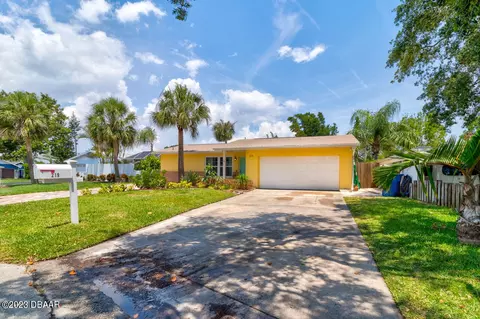 219 Essex Dr, Ormond Beach, FL 32176