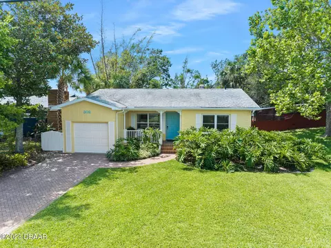 302 Zelda Blvd, Daytona Beach, FL 32118