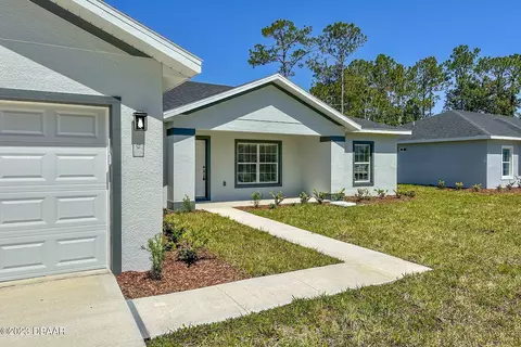 8 Wood Clift Ln, Palm Coast, FL 32164