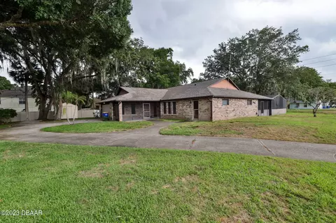 2945 Orange Tree Dr, Edgewater, FL 32141 photo 1