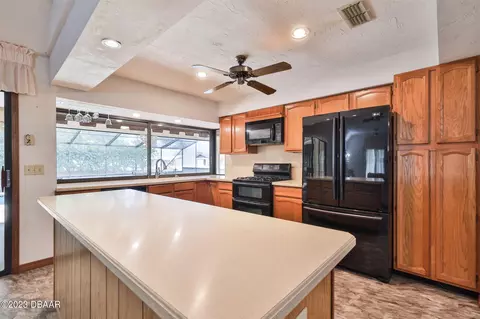 2945 Orange Tree Dr, Edgewater, FL 32141 photo 12