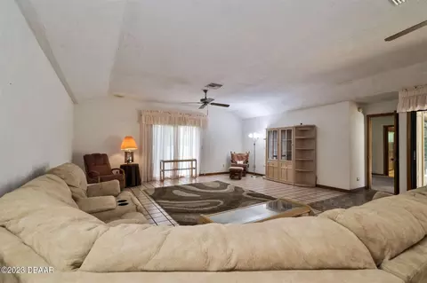 2945 Orange Tree Dr, Edgewater, FL 32141 photo 6