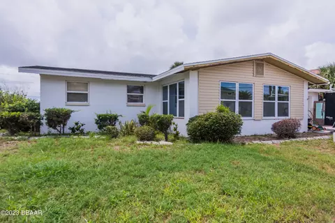 3936 Oriole Ave, Port Orange, FL 32127