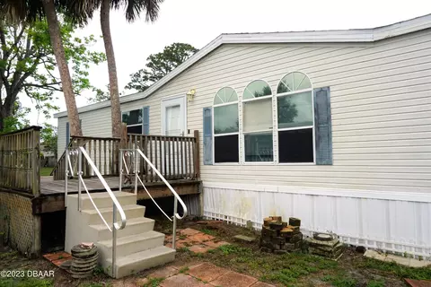 709 Marshall Cir, Port Orange, FL 32127