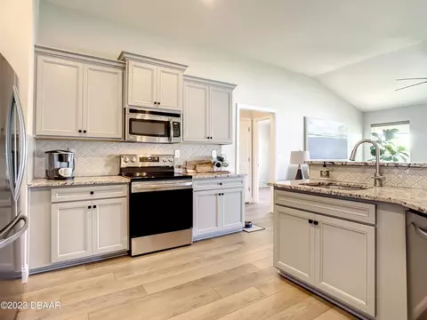 512 Coral Trace Blvd, Edgewater, FL 32132 photo 9