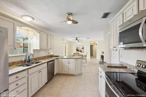 1 Ocean Breeze Cir, Ormond Beach, FL 32176 photo 10