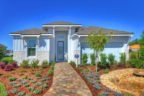 681 Mosaic Blvd, Daytona Beach, FL 32124