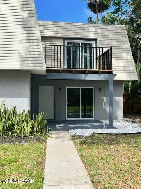 16 Springwood Sq, Port Orange, FL 32129