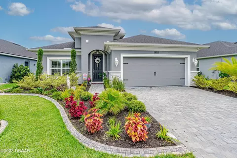 215 Magenta Rd, Daytona Beach, FL 32124