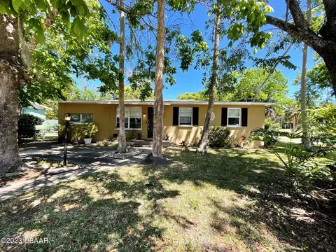 647 S Lanvale Ave, Daytona Beach, FL 32114