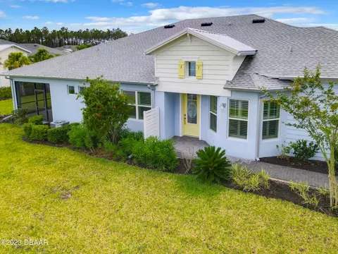 233 St Somewhere Dr, Daytona Beach, FL 32124