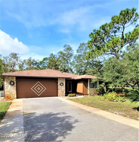 100 Circling Wood Ct, Port Orange, FL 32128