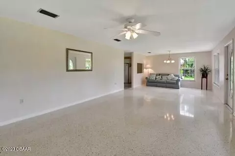 616 N Riverside Dr, Edgewater, FL 32132 photo 2