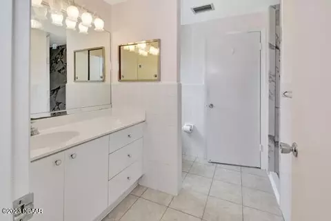 616 N Riverside Dr, Edgewater, FL 32132 photo 18