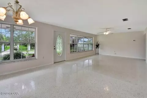 616 N Riverside Dr, Edgewater, FL 32132 photo 5