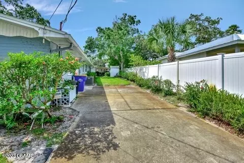 616 N Riverside Dr, Edgewater, FL 32132 photo 24