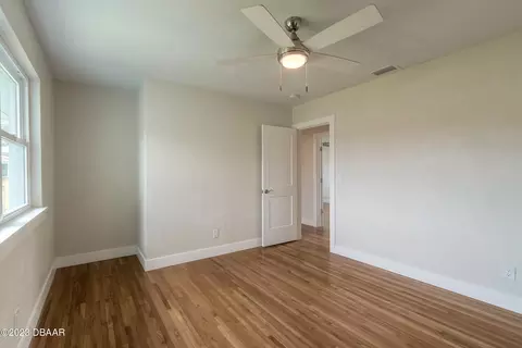 322 N Halifax Dr, Ormond Beach, FL 32176 photo 8