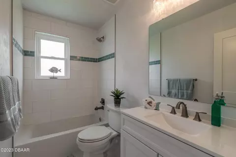 322 N Halifax Dr, Ormond Beach, FL 32176 photo 9