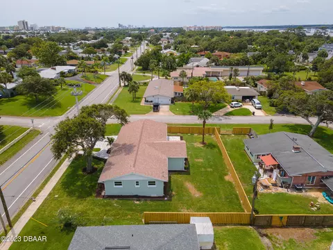 322 N Halifax Dr, Ormond Beach, FL 32176 photo 29