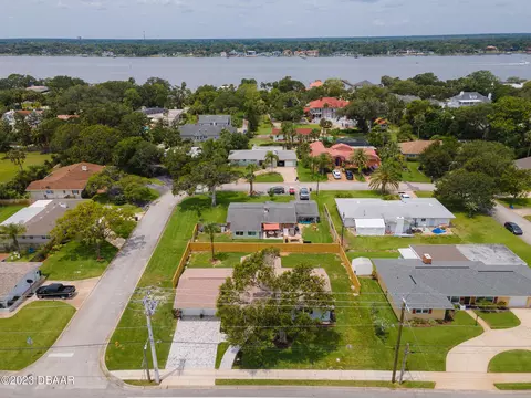 322 N Halifax Dr, Ormond Beach, FL 32176 photo 34