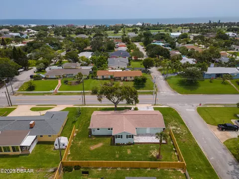 322 N Halifax Dr, Ormond Beach, FL 32176 photo 27