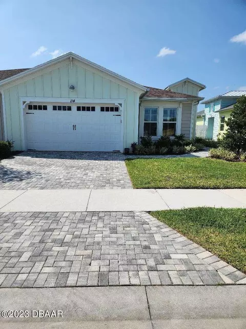 114 Salt Shaker St, Daytona Beach, FL 32124