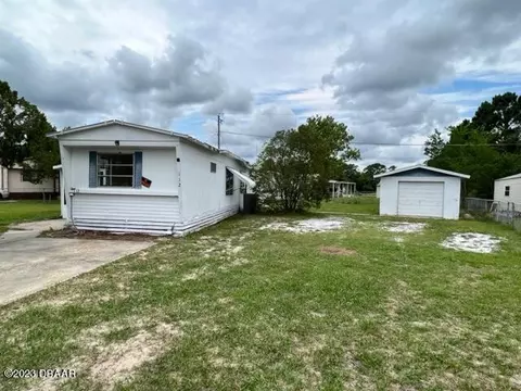 112 West Loop, Oak Hill, FL 32759 photo 17