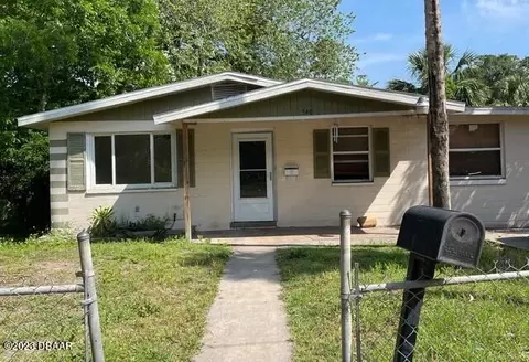540 Park Dr, Daytona Beach, FL 32114