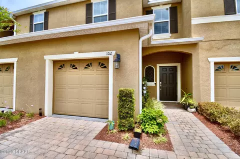102 Carmichael Way, Daytona Beach, FL 32124