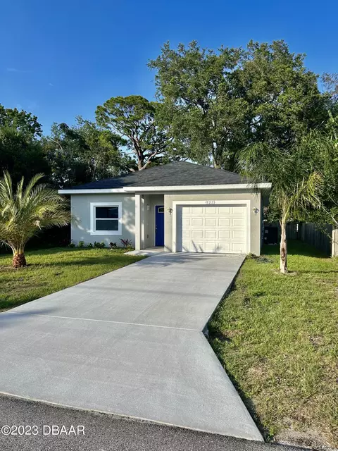 925 May Ave, Holly Hill, FL 32117