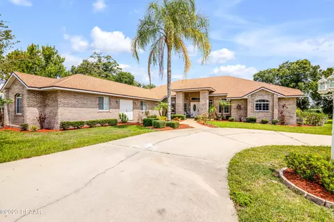 876 Peterson Rd, Pierson, FL 32180