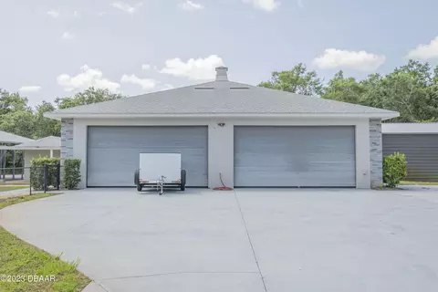 190 William St, Edgewater, FL 32141 photo 4