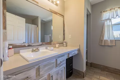 2716 Juniper Dr, Edgewater, FL 32141 photo 4